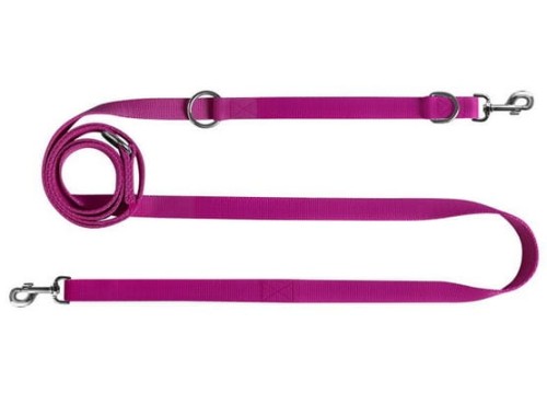 Przejdź do produktu CHABA Smycz taśma regulowana gładka 25mm/260cm fuksja