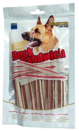 Przejdź do produktu Magnum Duck Sandwich 80g - przysmak dla psa