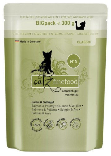 Przejdź do produktu Catz Finefood Classic N.05 Łosoś i drób saszetka 300g - karma mokra dla kota